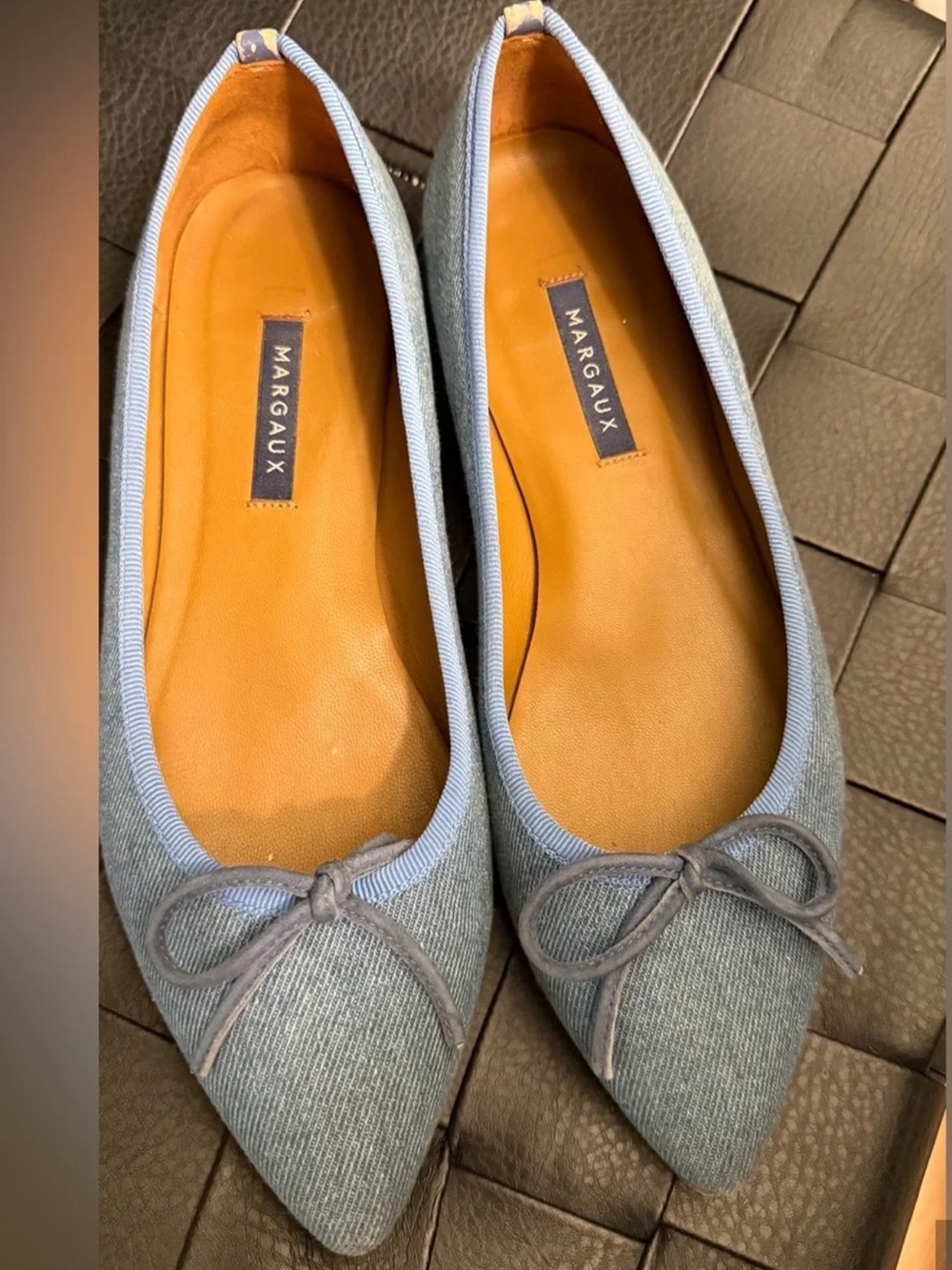 Margaux The Pointe Light Denim Blue Pointed Toe Ballet Flats Size 8.5